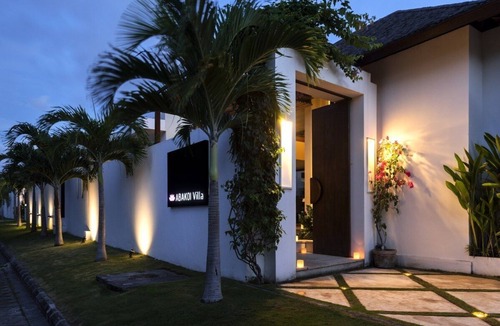 Dyanapura Villa | Luxury, 5Bedroom Family Friendly Villa in Seminyak