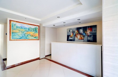 Teuku Umar House | Luxury Deluxe DBL Escape W/Free WiFi and Parking