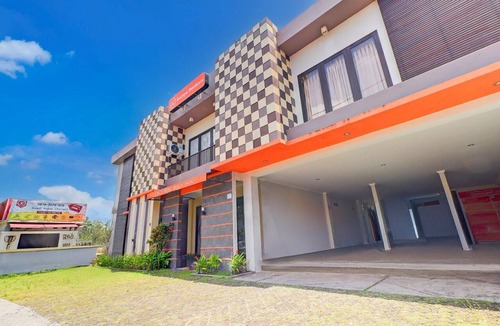 Panjer House | Luxury Deluxe DBL Escape W/Free WiFi and Parking