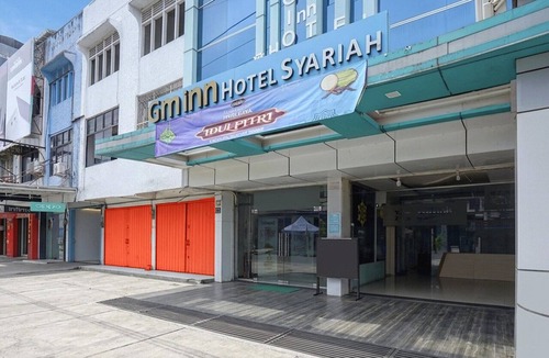 Banda Aceh House | Luxury Deluxe DBL Retreat W/Free WiFi and Parking