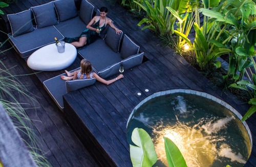 Drupadi Apartment | Luxury Lounging Apartment In The Heart Of Seminyak