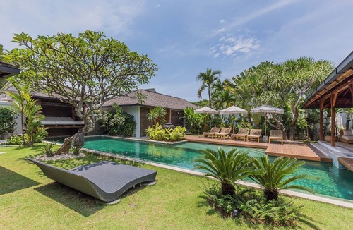 Nakula Villa | LUXURY, PEACE & SERENITY: A HAVEN OF PEACE IN THE HEART OF SEMINYAK