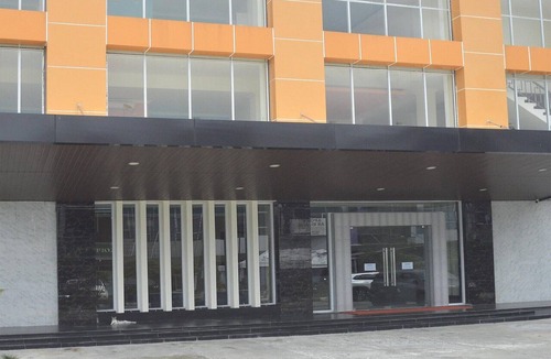 Balikpapan House | Luxury Twin Stay with Free WiFi and Parking