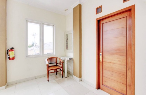 Central Yogyakarta House | Luxury Twin Stay with Free WiFi and Parking