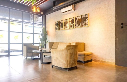 Tanjung Uncang House | Luxury Twin Stay with Free WiFi and Parking