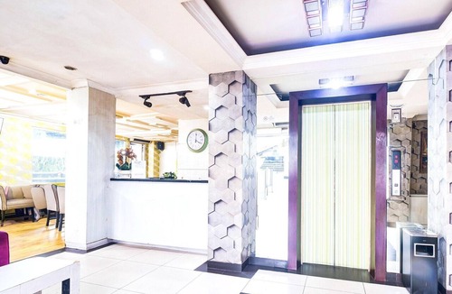Old Jakarta House | Luxury Twin Stay with Free WiFi and Parking