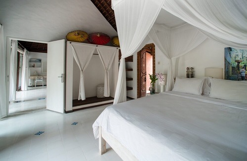 Batubelig Villa | LUXURY TWO-BEDROOM VILLA