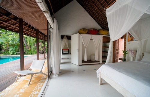 Batubelig Villa | LUXURY TWO-BEDROOM VILLA