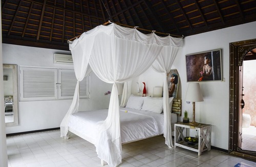 Batubelig Villa | LUXURY TWO-BEDROOM VILLA