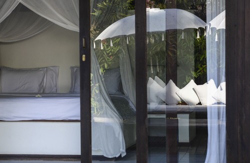 Batubelig Villa | LUXURY TWO-BEDROOM VILLA