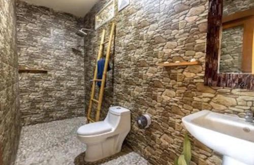 Jimbaran House | Made 02 Balangan, Homestay, Villas, & Warung Made02