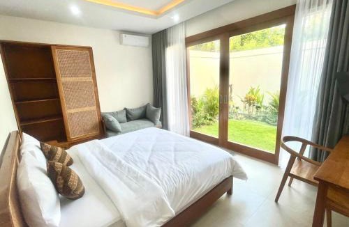 Berawa Villa | Mahayasa Villa with garden