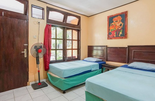 Downtown Kuta House | Mahendra Beach Inn