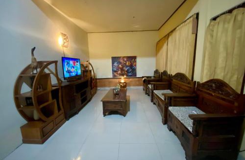 Lodtunduh House | Mahesa House by Best Living