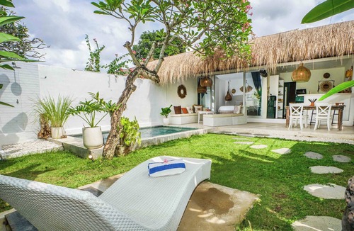 Babakan Villa | Maison 246 2BR Cozy Private Pool Villa In Vibrant Canggu