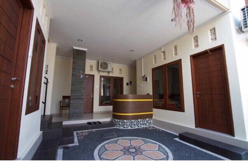Dewi Sri Apartment | manoa guest house