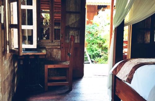 Batu Bolong House | Melati Bali Homestay