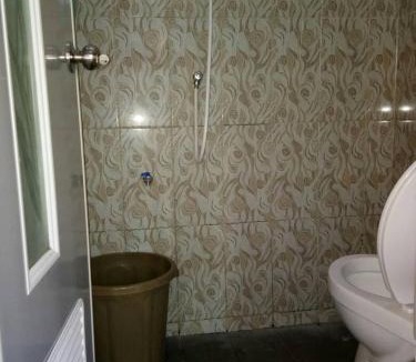 Oro Oro Ombo House | Midi Homestay