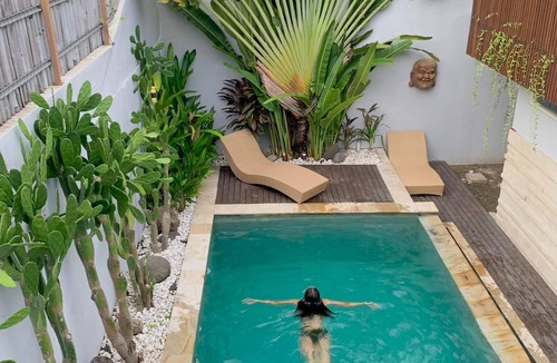 Legian House | Mila's Villa Large 3 bedroom villa in the heart Legian.