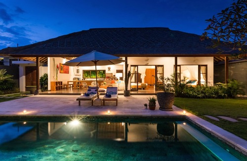 Umalas House | Modern Balinese villa, 3 bedrooms, ideally located, between Seminyak and Canggu