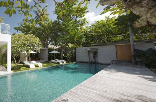 Batu Bolong Villa | Modern Beachside Escape with Private Pool – Bali Villa 1108