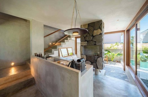Jungut Batu Villa | Modern Retreat, Pool & Mt Agung View