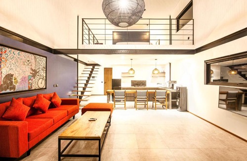Munggu Hotel | Modern Spacious Loft 200m from the beach Canggu