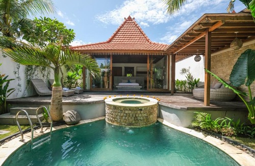 Pecatu Villa | Molokai Suites