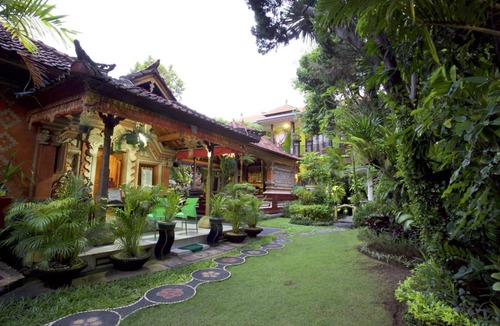 Kartika Plaza House | Motel ∙ 8 guests