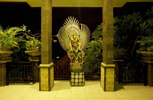 Kartika Plaza House | Motel ∙ 8 guests