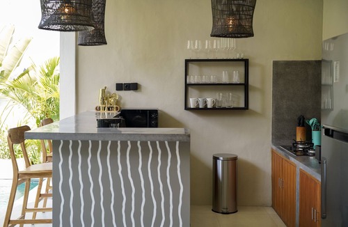 Batu Bolong Villa | Muscle beach villa in centre super trendy Canggu
