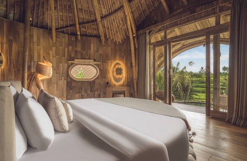 Kenderan Bed & Breakfast | Nature 1BR Bamboo Villa Overlooking Ricefields