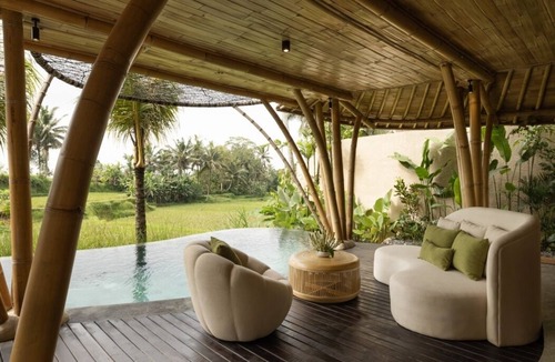 Kenderan Bed & Breakfast | Nature 1BR Bamboo Villa Overlooking Ricefields