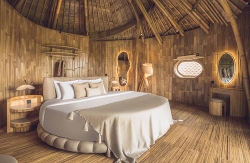 Kenderan Bed & Breakfast | Nature 2BR Bamboo Villa for Family Retreat