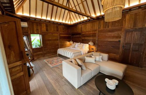 Kuta Villa | Near airport 3br villa w pool