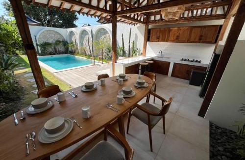 Kuta Villa | Near airport 3br villa w pool