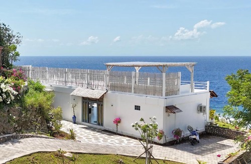 Penida Island Villa | NEW! 2BR Ocean View, Infinity Pool, Villa Kerylos