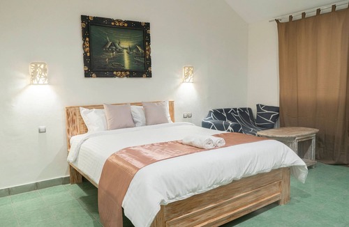 Berawa House | New Mandurah Stay by ecommerceloka