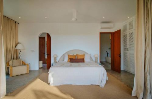 Padonan Villa | New Mediterranean 5 Bed, Chef, Daily B'fast