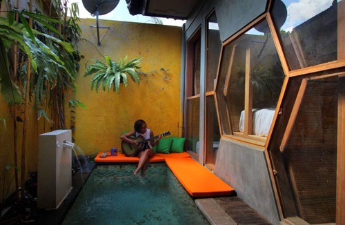 Banjar Semer House | Nibbana bunk bed Kuta Utara