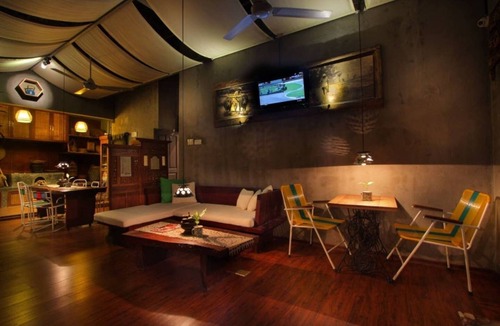 Banjar Semer House | Nibbana bunk bed Kuta Utara