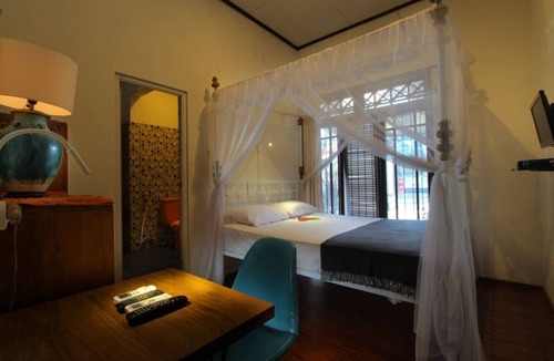 Banjar Semer House | Nibbana bunk bed Kuta Utara