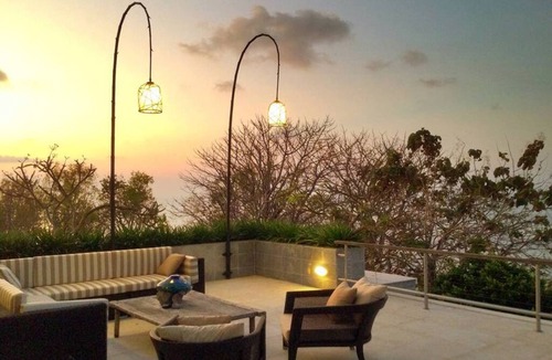 Uluwatu Villa | Ocean Cliff Edge 4 Bedroom Villa . The Luxe Bali Ultra Luxury Residence