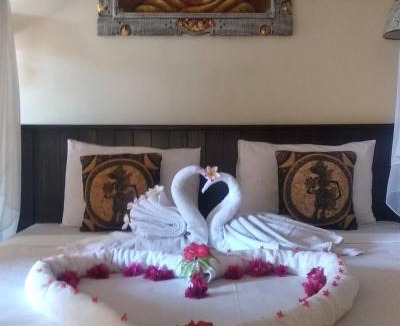 Pemuteran House | Ode Resto Guesthouse