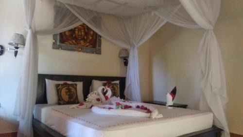 Pemuteran House | Ode Resto Guesthouse