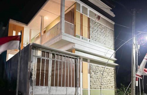 Probolinggo Hotel | Oma Kost 3 Probolinggo Mitra RedDoorz