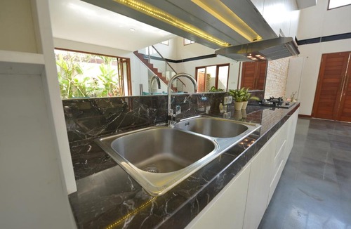 Cemagi Villa | Ombak Villa Cemagi
