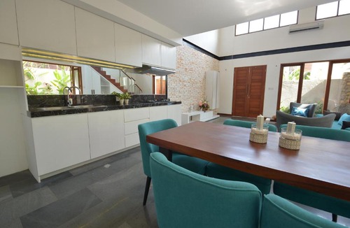 Cemagi Villa | Ombak Villa Cemagi
