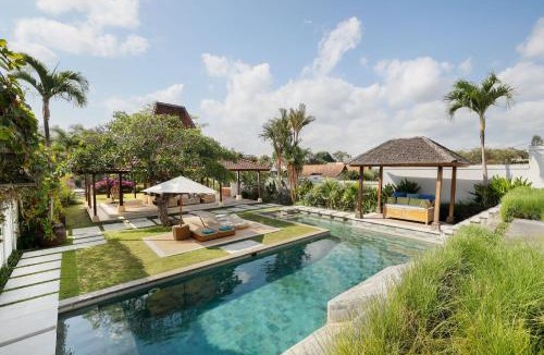 Batu Bolong Villa | OMEGIA Canggu by Nakula