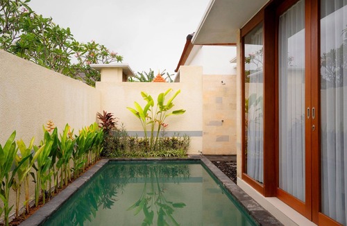 Raya Kuta Villa | One Bedroom Luxury villa and spa with private swimming pool and kitchen